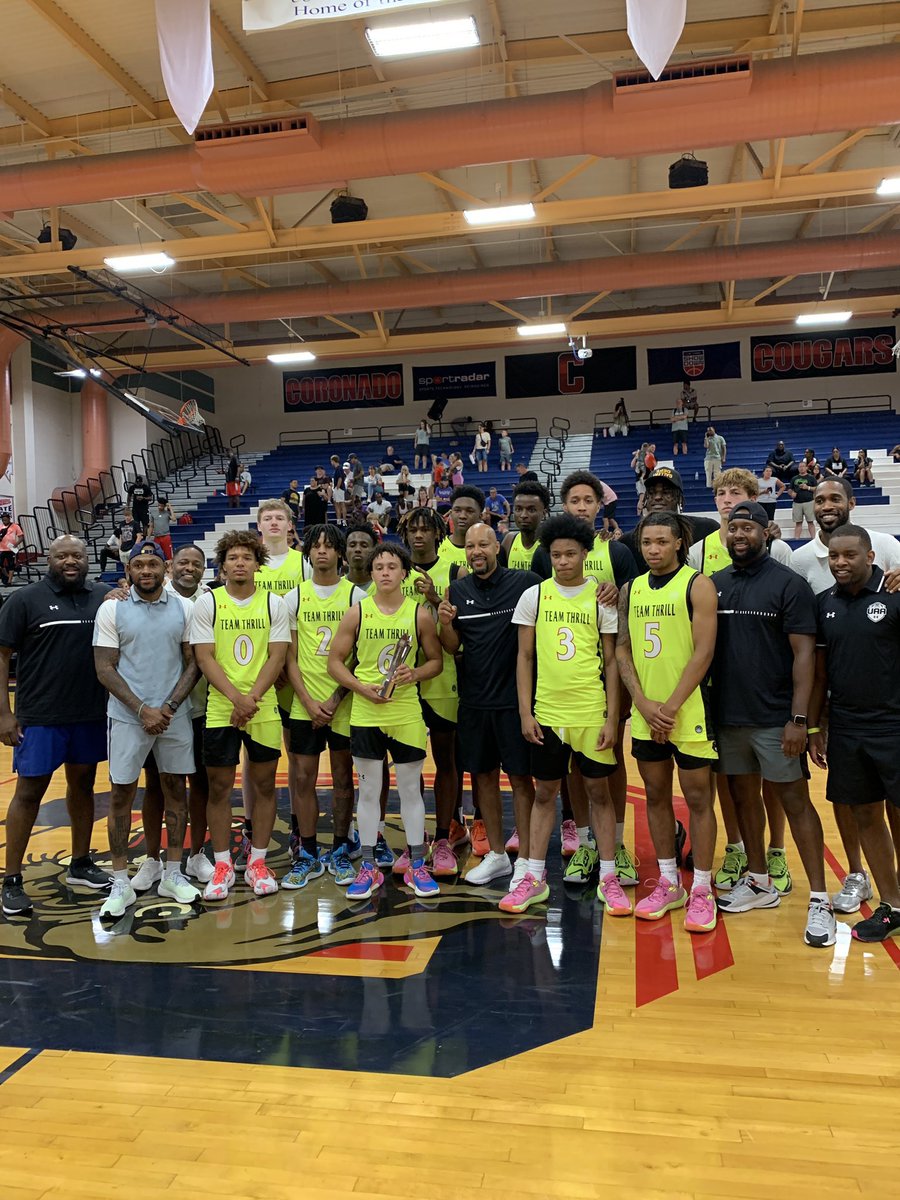 Great season for the 2024 class 43-4 overall record 

UAA Spring 🏆
UAA FINAL 4
Sportradar 🏆
ESPN LIVE 📺 20 piece 

See you at the next level !!!!!!!!! #GangIsThrill #LegacyContinues