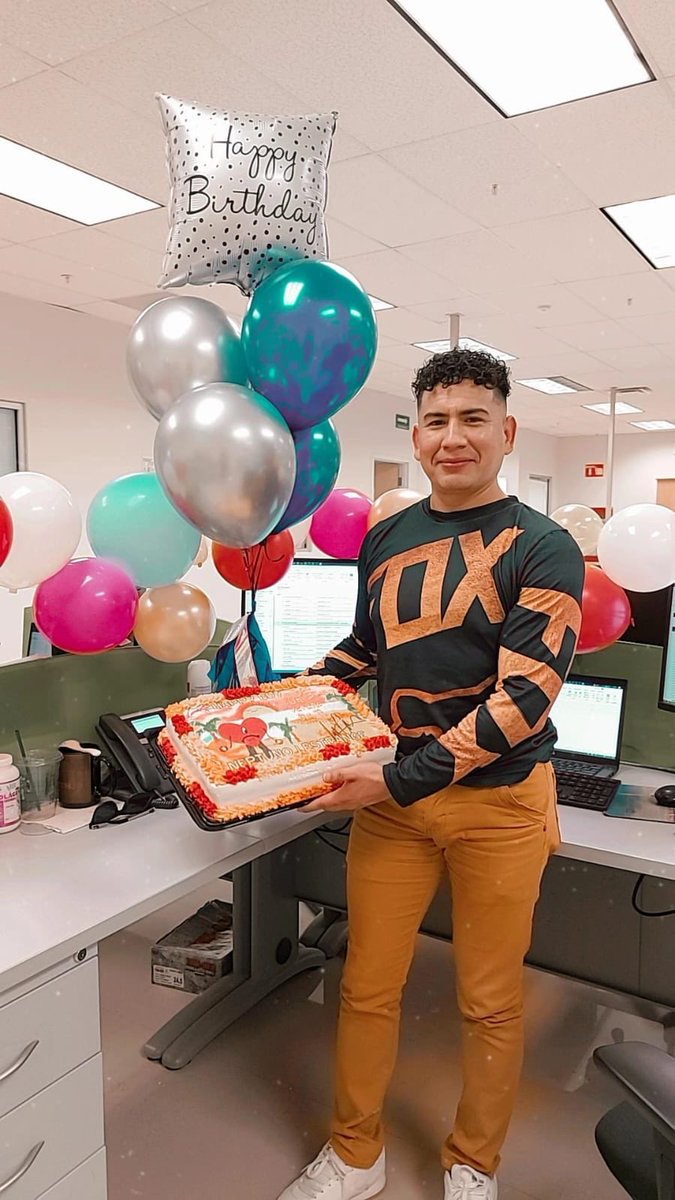 NeptunoLestrang's tweet photo. #Happy_Birthay_To_Me 😁 gracias a Dios hoy cumplo un año más de vida... 🙏 lleno de salud, amor y muchas bendiciones!! 👏😁🎁💪🎂 #17Julio2023 😅😅 https://t.co/7e5g0quBsu