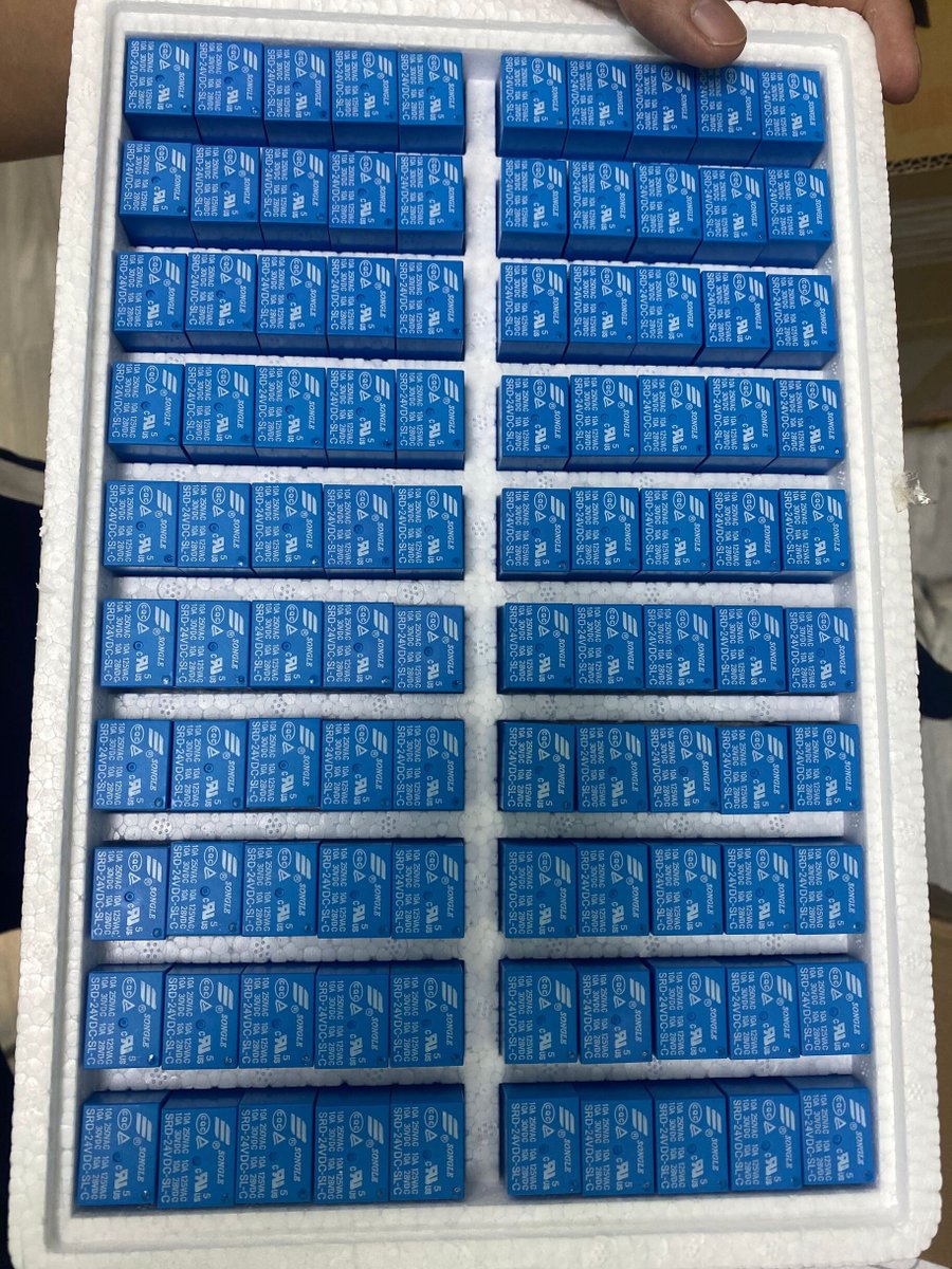 New and Original In Stock.
Shippment can be arranged immediately.

LPC1788FBD208
ATSHA204A-STUCZ-T
Welcome to inquiry! Available inventory with exciting price!
Note : All IT hardware, price keep increasing, I suggest you can stock more if you can if need any help, pls let me know