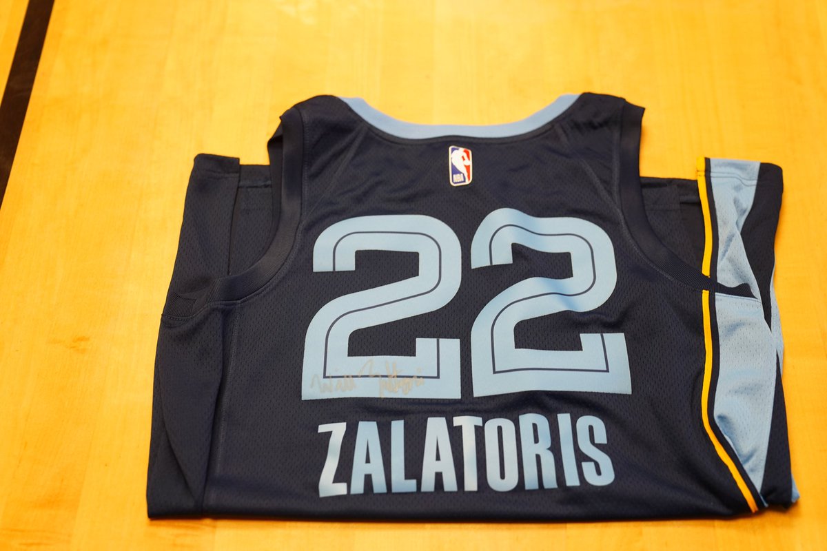 RT + follow  for a chance at a signed <a href="/WillZalatoris/">Will Zalatoris</a> <a href="/memgrizz/">Memphis Grizzlies</a> jersey 🔥

we will be picking a winner this week.
