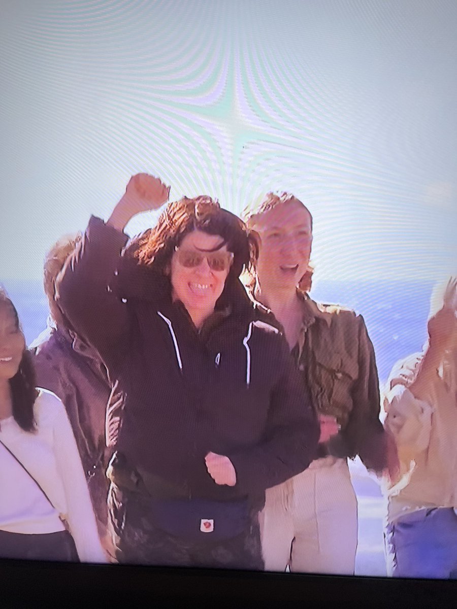 DERPFACE1's tweet photo. This women on the bachelor has my heart #BachelorNation #bachelorette https://t.co/5dBwjlUd4x