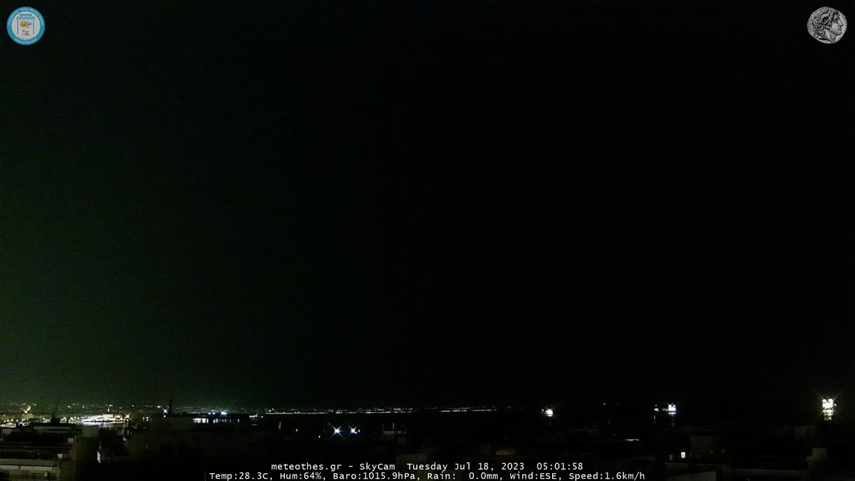 meteothesgr's tweet photo. 05:02, Dry, Temp:28.1C (Hi 30.8/Lo 28.0), Hum:65%, Baro:1015.6hPa, Wind:0.0km/h-ESE, Rain:  0.0mm-Forecast:https://t.co/hulPYF6NOB https://t.co/XcCPJThJoR