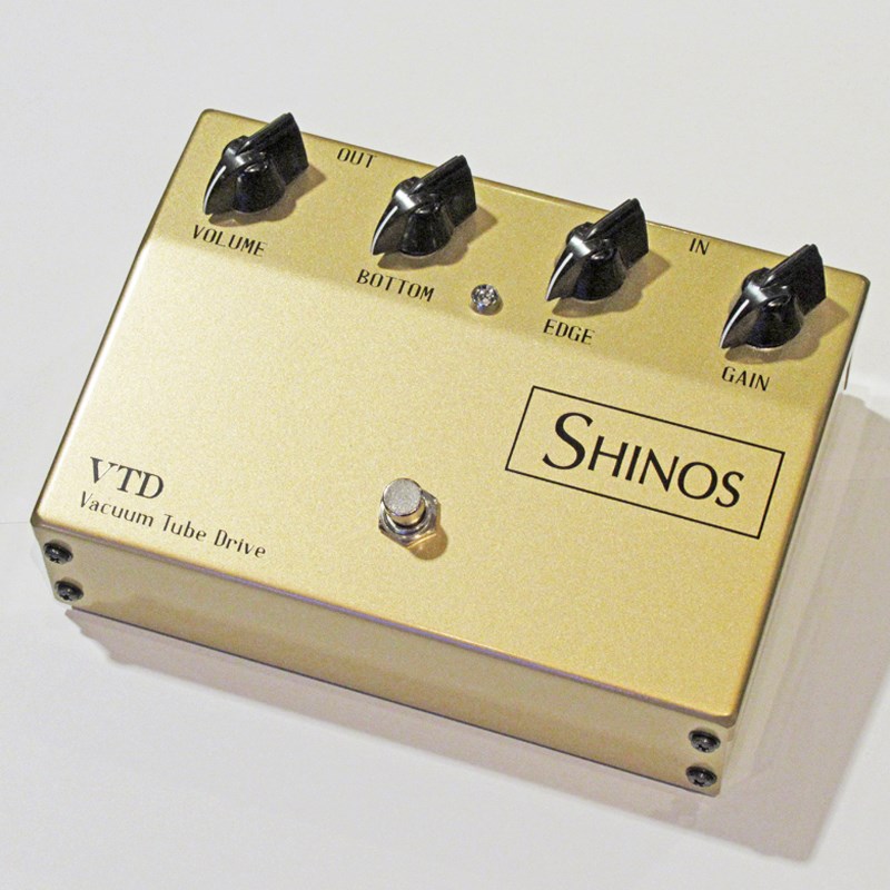 ikebe_rakuten's tweet image. 🆕新製品情報🆕

#SHINOS AMPLIFIER COMPANYより、選りすぐりのヴィンテージパーツで組まれた真空管オーバードライブ「VTD GOLD」が数量限定発売！✨

ブティックアンプの様な暖かみを強く感じるサウンドが特徴です👀

✅item.rakuten.co.jp/ikebe/761608/

#エフェクター #IKEBE #イケベ #AKIHABARA #秋葉原