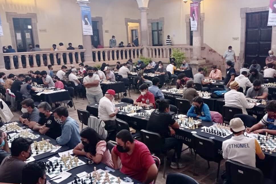 noticiasdeqro's tweet photo. #FENAMAC | 👉🏻 El Municipio de Cadereyta de Montes, se prepara para recibir el Festival Nacional e Internacional Abierto de Ajedrez, un evento que promete ser una experiencia inigualable para los amantes de este deporte mental. Del 21 al 23 de jul 2023.
https://t.co/ssG2gtnE9B https://t.co/Hcoxj4iQ24