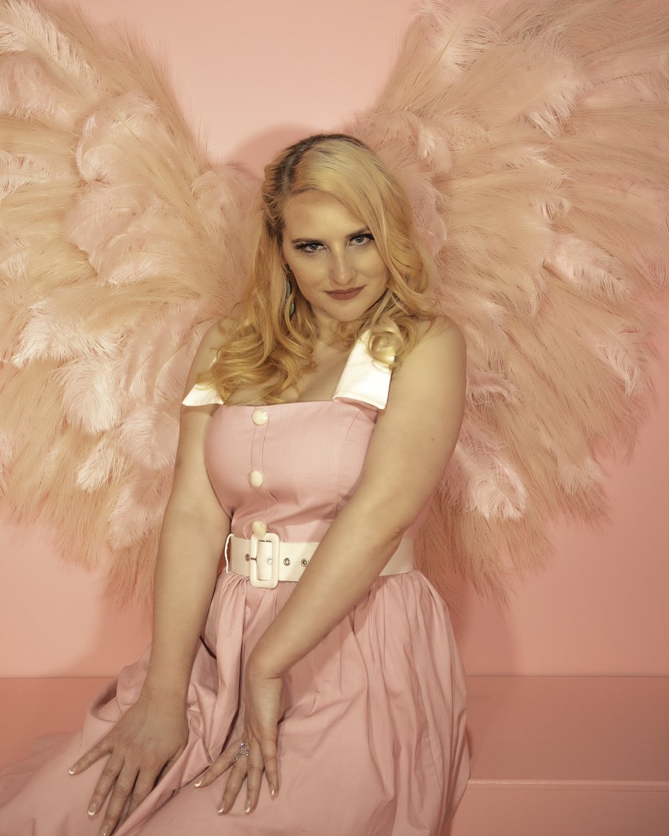 Studio T. Adam (@studiotadam) on Twitter photo Model: <a href="/HeatherRagnars/">Heather Ragnars</a>
Photo: <a href="/StudioTAdam/">Studio T. Adam</a>
Hair & makeup: <a href="/EnshantayMTL/">Enshantay</a>
Decor: <a href="/LesaintMotel/">LeSaint Motel</a> Model: <a href="/HeatherRagnars/">Heather Ragnars</a>
Photo: <a href="/StudioTAdam/">Studio T. Adam</a>
Hair & makeup: <a href="/EnshantayMTL/">Enshantay</a>
Decor: <a href="/LesaintMotel/">LeSaint Motel</a>