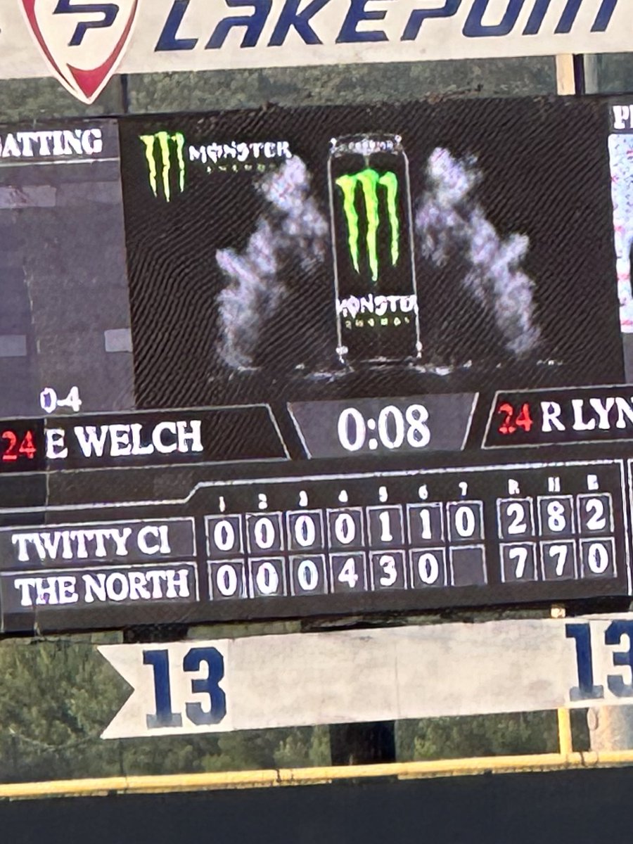 Northjerseycard's tweet photo. Robbie Lynn goes the distance in the Cardinals 2025 7-2 win over Twitty City to finish pool play 5-0. We’re the #3 seed heading into the final day of play on Tuesday at PBR Southeast Select in Georgia. #NorthJerseyCardinals #njbaseball #tournament https://t.co/GT2LaA8Pzj