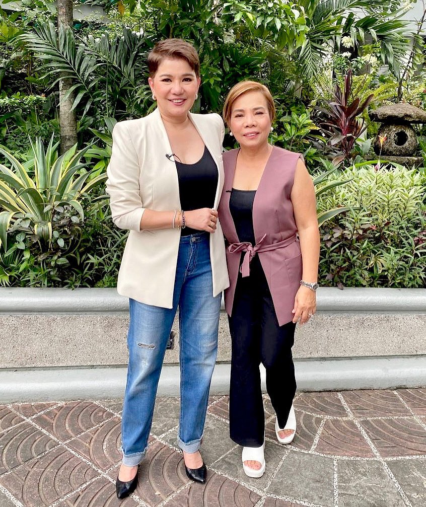 b617management's tweet photo. Thank you, @unanghirit and Ms. @susan_enriquez!🥰

#AmyPerezCastillo @amypcastillo 
#FunFunTyangAmy 
#B617Management 
#B617 https://t.co/IaJlKbaMVC