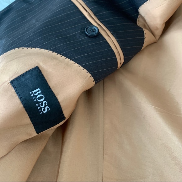 So good I had to share! Check out all the items I'm loving on <a href="/Poshmarkapp/">Poshmark</a> #poshmark #fashion #style #shopmycloset #hugoboss: posh.mk/iTvg5YruwBb