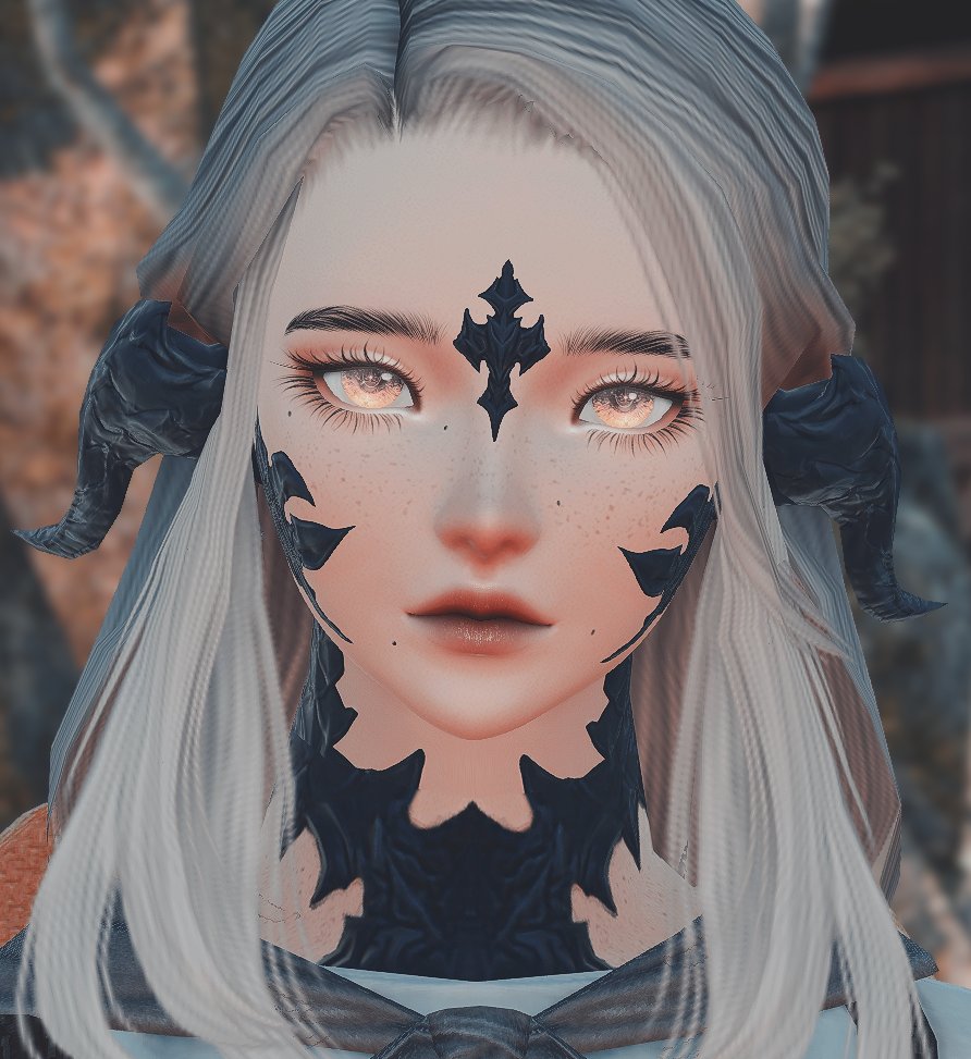 zizi 🥀 ⋆゜🔜 fanfest 🗡️💤 on Twitter "zizi's three makeup looks,,,the first one has no makeup