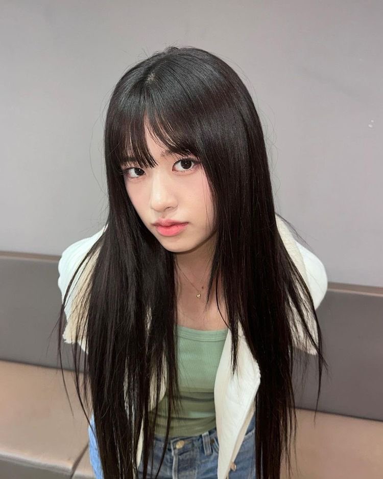 kazuberrymwa's tweet photo. ʚ♡ɞ Looking for interactive moots! #kpoptwt &amp; #stantwt 

~ call me kazu!
~ she/her | enfp | 10 liner
~ I mostly stan: New jeans, Ive, lesserafim, G-idle , Enhypen, &amp; twice
~ Any fandoms are welcome!

♡/↻ are appreciate https://t.co/FjxpZEfr2L
