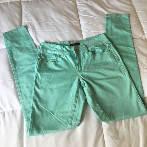 So good I had to share! Check out all the items I'm loving on <a href="/Poshmarkapp/">Poshmark</a> #poshmark #fashion #style #shopmycloset #vintage #blanknyc #ymi: posh.mk/UIFjnGtuwBb