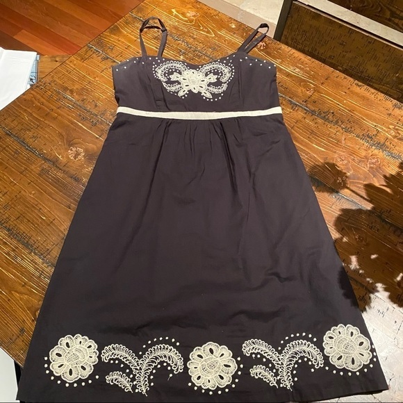 Seas The Sales tweet media