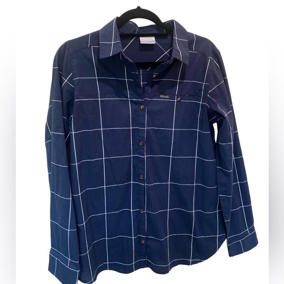 So good I had to share! Check out all the items I'm loving on <a href="/Poshmarkapp/">Poshmark</a> #poshmark #fashion #style #shopmycloset #columbia: posh.mk/wlC8siAuwBb