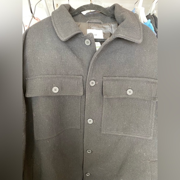 So good I had to share! Check out all the items I'm loving on <a href="/Poshmarkapp/">Poshmark</a> #poshmark #fashion #style #shopmycloset #47 #hm: posh.mk/5b2z2GAuwBb