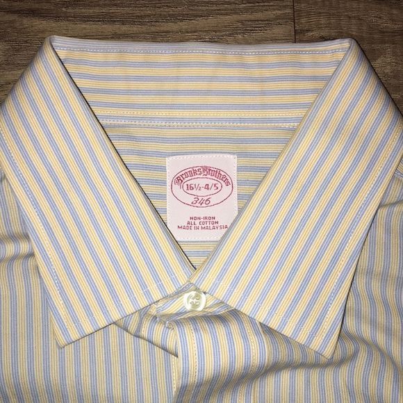 Stephen00782489's tweet photo. So good I had to share! Check out all the items I'm loving on @Poshmarkapp #poshmark #fashion #style #shopmycloset #brooksbrothers: https://t.co/Q698ljvFDQ https://t.co/YC8LP5BNGu
