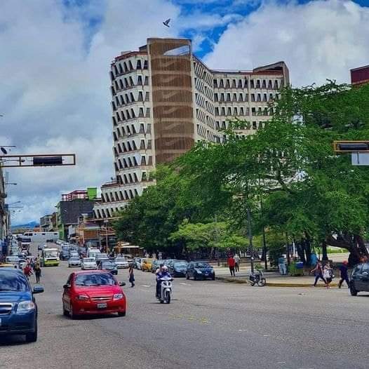 La 7ma Avenida del centro de San Cristóbal📍📸 #SanCristóbal
