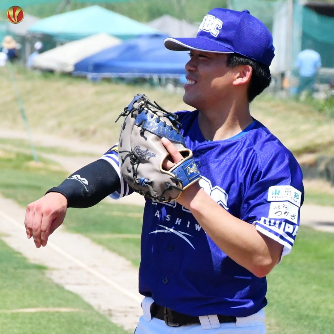 victoria_league's tweet image. 【#今週のローリングス】球場で見つけた「大会オフィシャルパートナー・ #ローリングス（@Rawlings_japan）」愛用プレイヤーをピックアップ！！
今週は、今季初参戦の注目チーム #KFBC の皆さん！

#草野球大会Victoria　#victorialeague　#victoria_league　#Rawlings　#草野球　#軟式野球