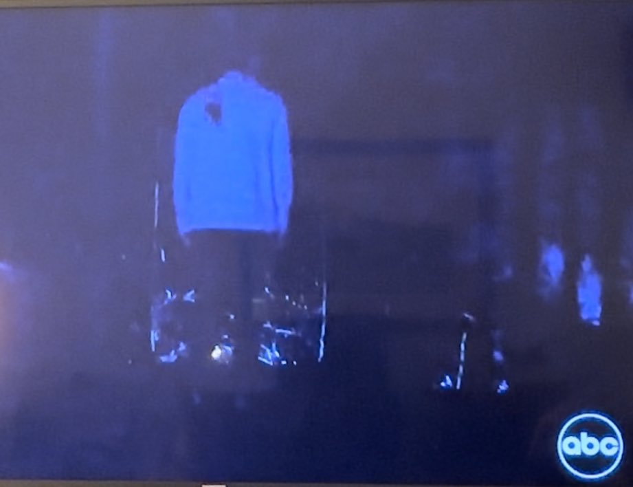 Brayden’s return getting the horror movie edit, 10/10 #TheBachelorette