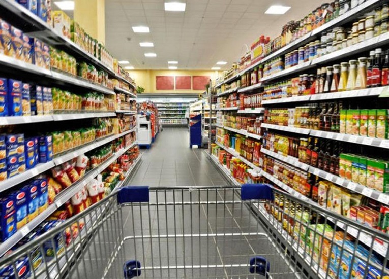 Señalan que el relanzamiento de los distintos programas puede contribuir a mantener la inflación contenida y que, en caso de cumplirse, el dato de este mes podría volver a rondar el 6%.

La inflación de junio fue inferior a la que esperaba el mercado,

informando.com.ar/inflacion-de-j…