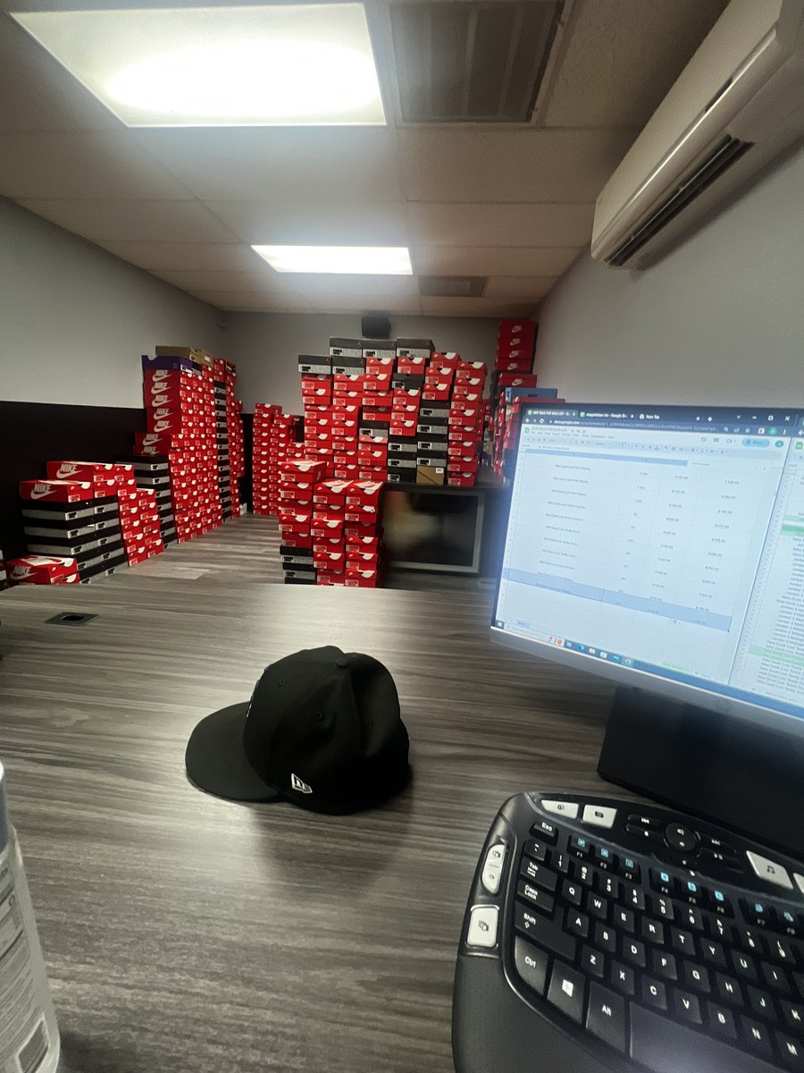 Resell tweet media