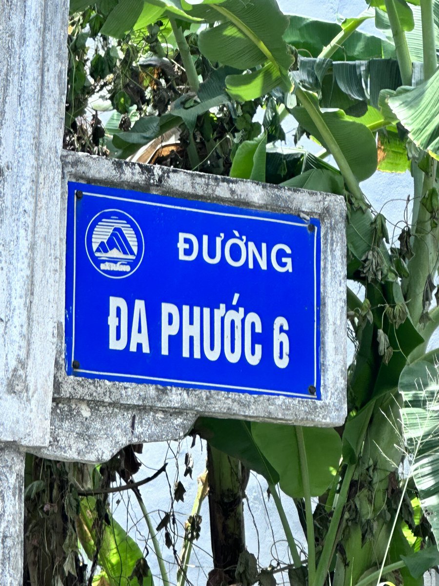 Early morning &amp; already you have given fcuk for the 6th time! #streetnames