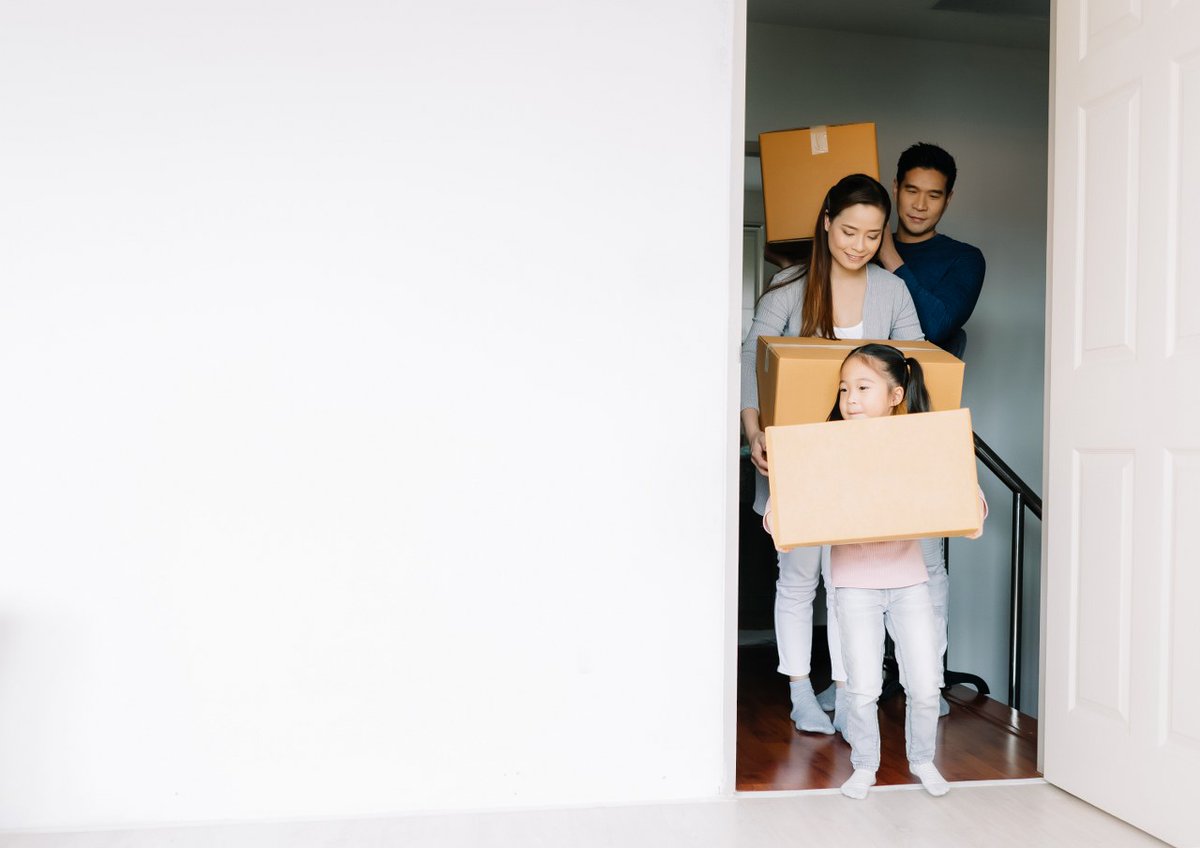 relosmartmovers's tweet image. When moving to London from Hong Kong with a pet, ensure a smooth and safe journey by clicking the link below. Help your pets to move safely!

relosmart.asia/how-to-move-to…

#movingwithpets #londonrelocation #petfriendlymoving #petmovers
