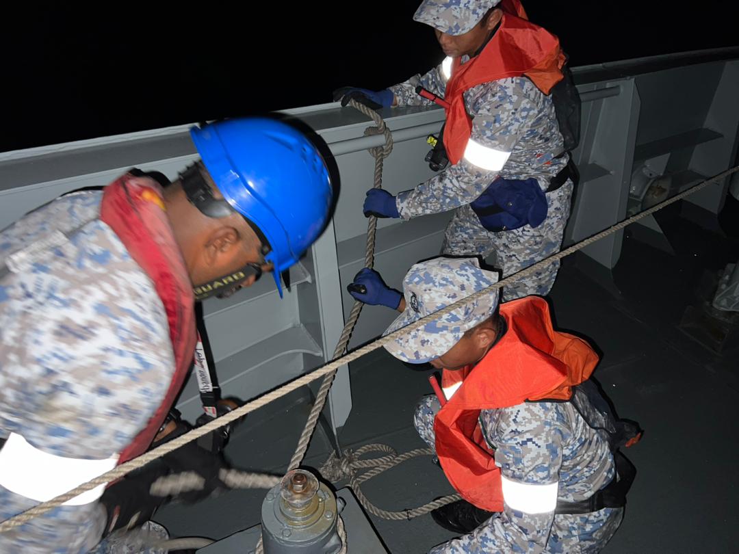 Seramai 10 pelatih  berkepakaran Teknisyen Marin Srimala telah selamat menjalani Program Pelayaran Pelatih (3P) bersama KD GAGAH SAMUDERA semasa pelayaran PANGKOR WAR 1/23 dan THURSDAY WAR 15/23. 

#pemerkasaanlatihan
#demimasahadapan