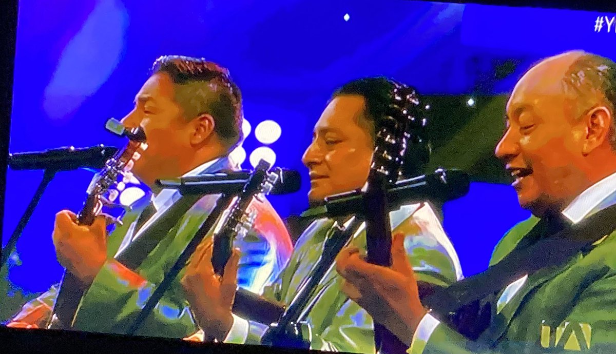 mariogordon191's tweet photo. Luego q el fin de semana, en su tierra, tuvo una presentación exitosa y muy aplaudida, en el Encuentro de Vecinos para festejar #Calderon126Años de parroquialización, hoy el trío Los Panchos cumplió su tercera gala en #YoMeLlamo de @teleamazonasec . #VamosAlaFinal #Impecables https://t.co/pVThvZ9z5T
