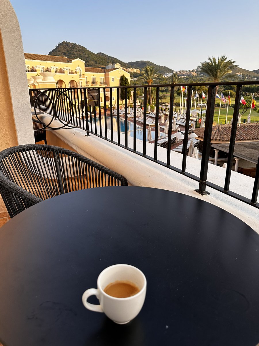 7:46am in Cartagena, Spain 🇪🇸

gm everyone, time to master your mind 👽