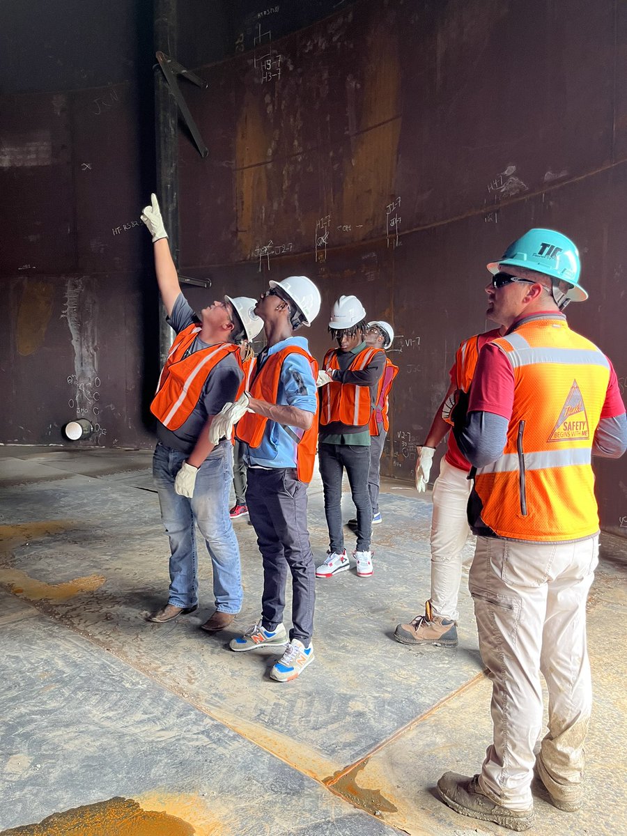 STEMGirlHolly's tweet photo. Kindle Energy plant tour #IPSB Industry Institute #ibervilleproud https://t.co/3JDfZsiUEi