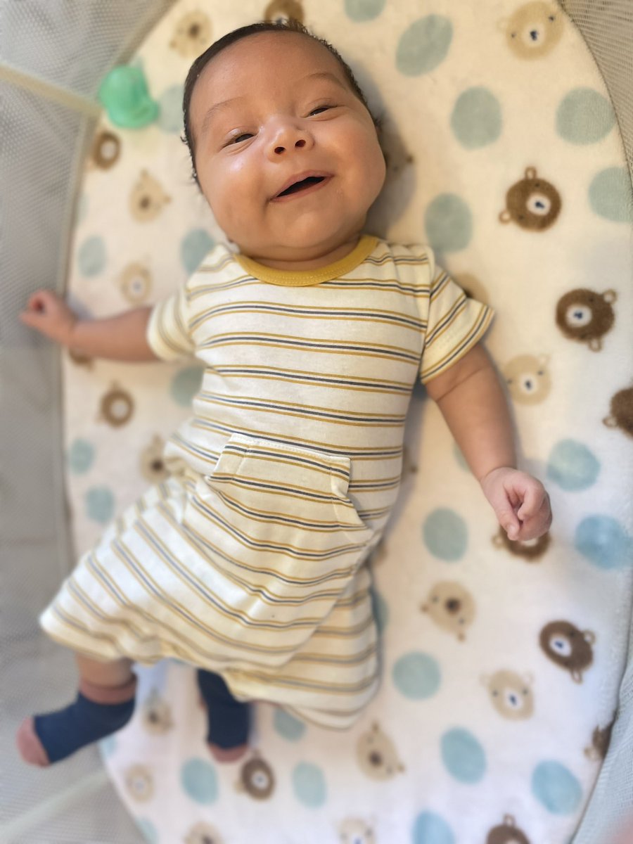 quennia_03's tweet photo. I have the happiest babies ever ❤️🥺 https://t.co/fI4SDB05a1