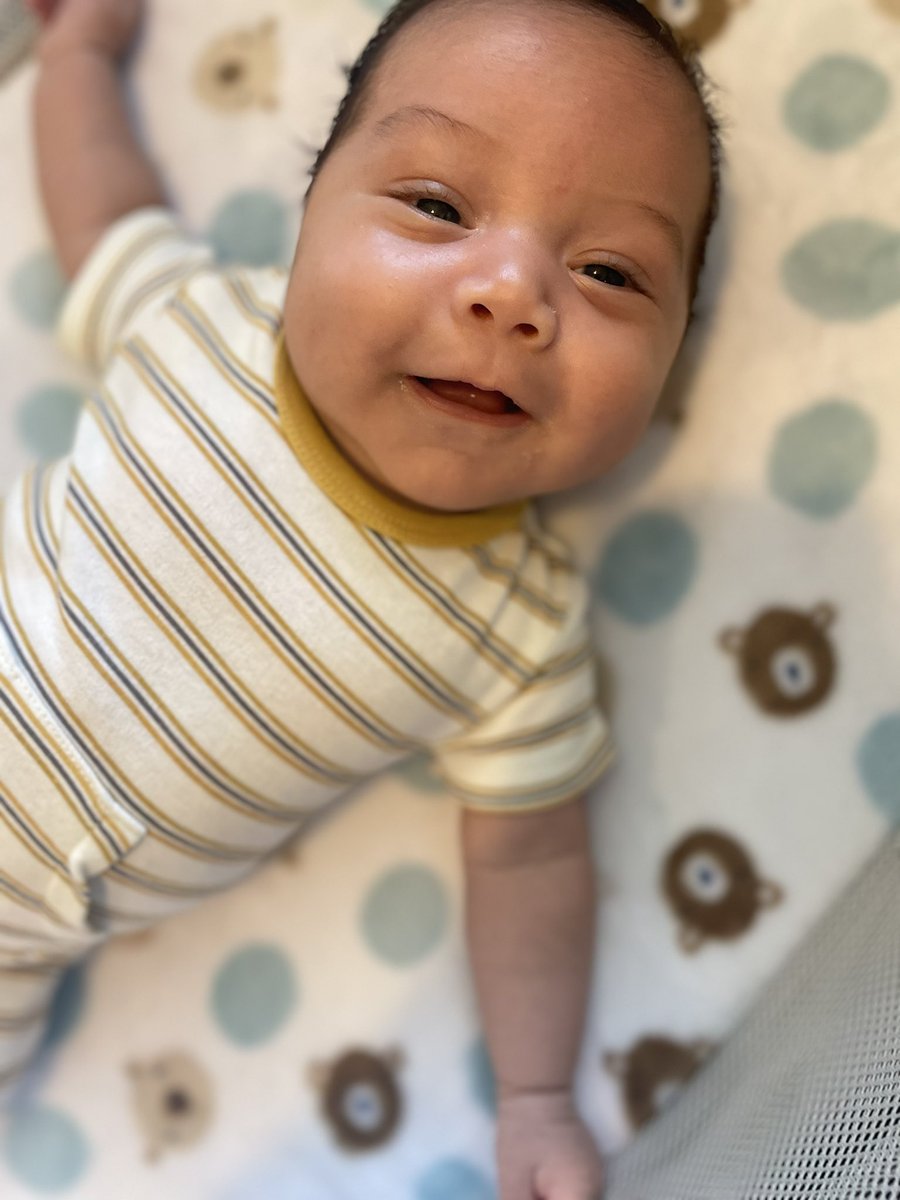 quennia_03's tweet photo. I have the happiest babies ever ❤️🥺 https://t.co/fI4SDB05a1