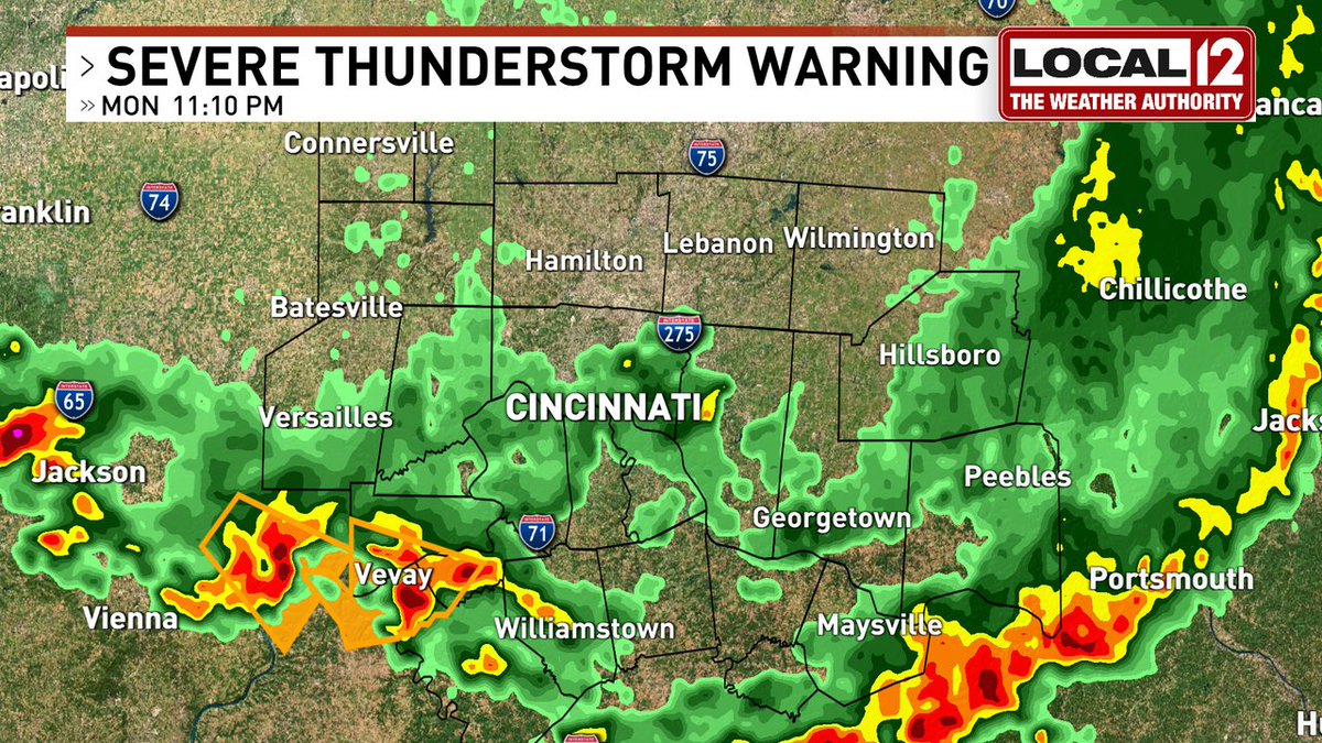 A Severe Thunderstorm WARNING has been issued for Carroll, Switzerland, Gallatin until 7/18 12:00AM. Seek shelter indoors away from windows. Visit https://t.co/fYEysNfh5P for updated radar and to download The Weather Authority App. https://t.co/H20ZCQyhZF