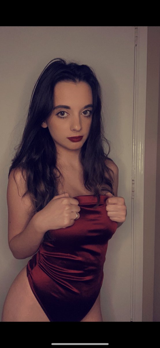 Internet Gf On Twitter Am I Cute Enough To Be Your Gf internet-gf-on-twitter-am-i-cute-enough-to-be-your-gf
