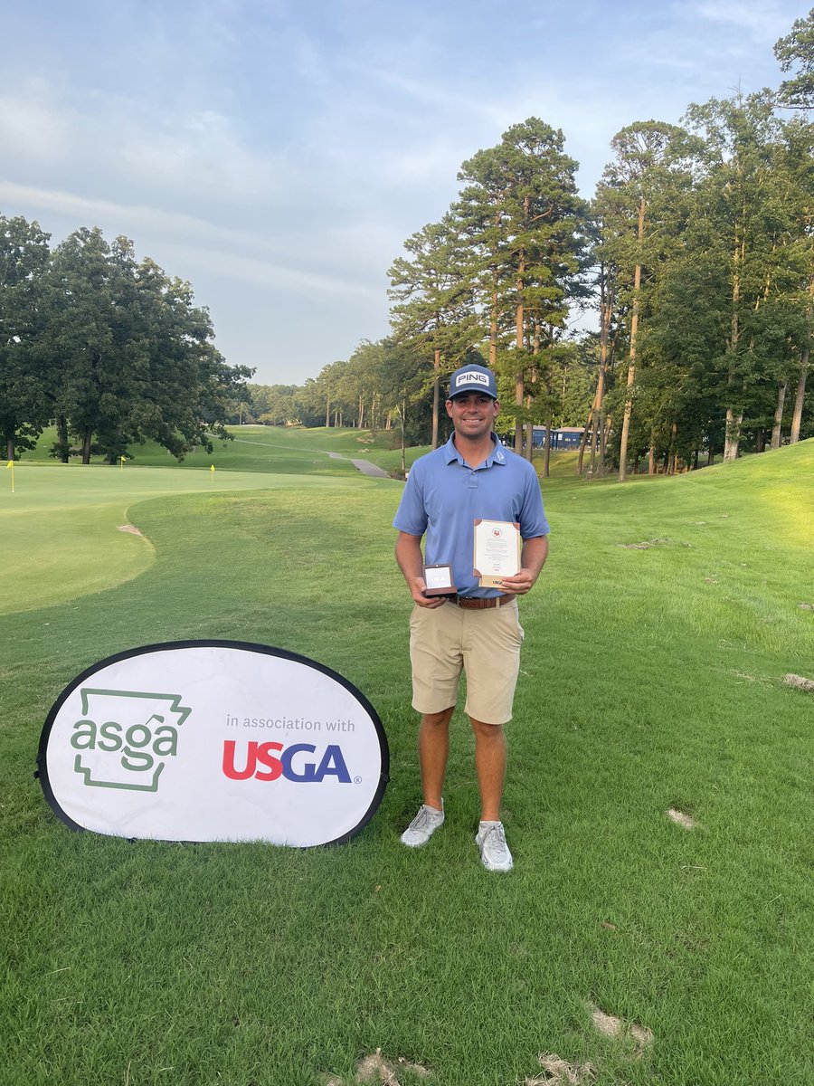ASGAgolf's tweet photo. Connor Gaunt, Michael Senn, and Jansen Smith each qualified for the 2023 U.S. Amateur Monday at DeSoto Golf Club. Gaunt and Senn took co-medalist honors at -9, and Smith advanced at -8 in a playoff. Justin Hastings and Brandon Massey earned first and second alternate positions! https://t.co/eEgKrz3Qws