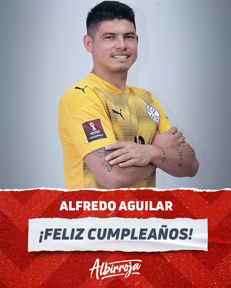 El portero Alfredo Aguilar celebra en esta jornada especial.

¡Feliz cumpleaños! 🙌⚽⚪🔴