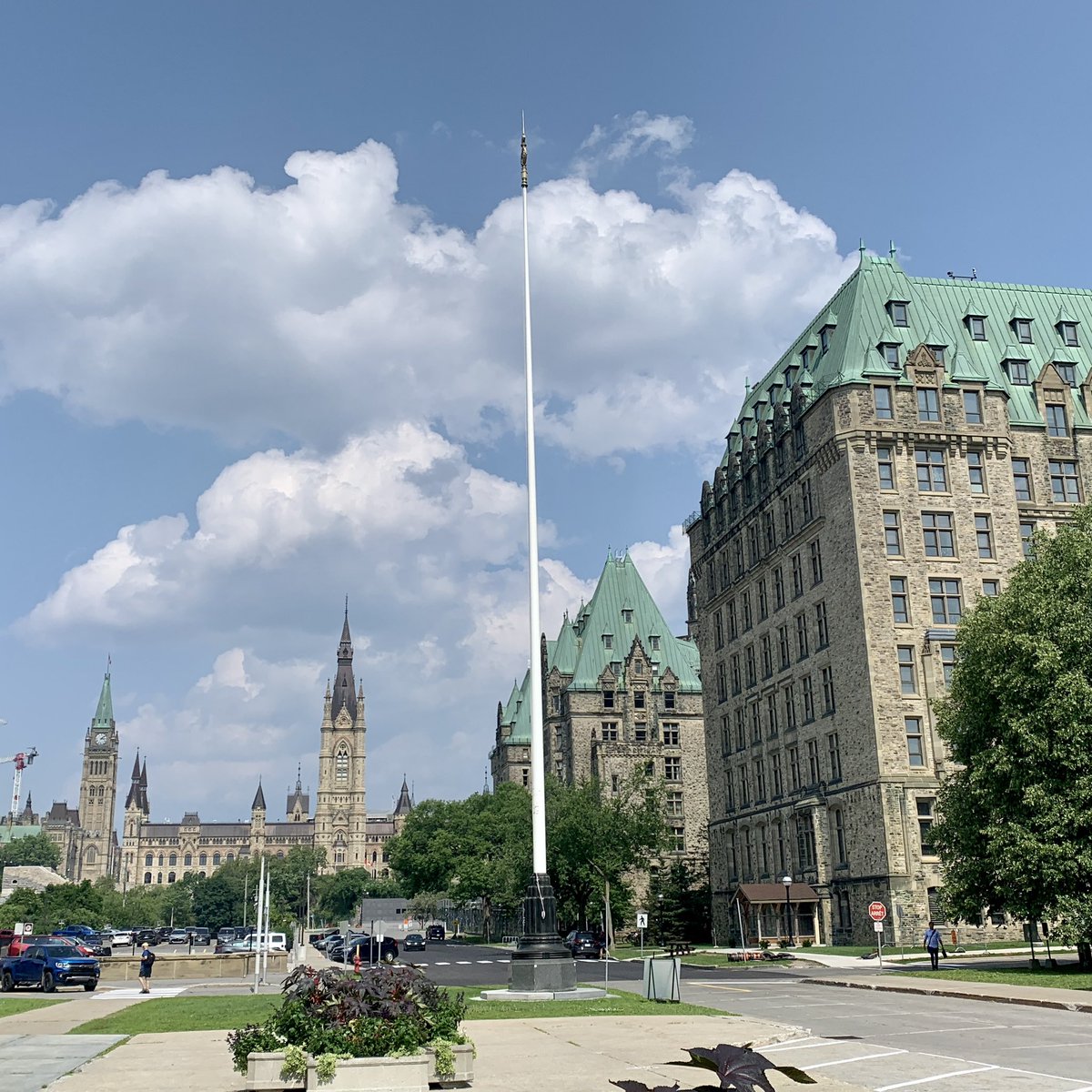 crborrellli's tweet photo. Day 1️⃣: 
We started the trip by participating in a mock trial at the Supreme Court of Canada. Toured around the ByWard Market. Ended the day with a jail tour. https://t.co/5Yb4zvzDUp