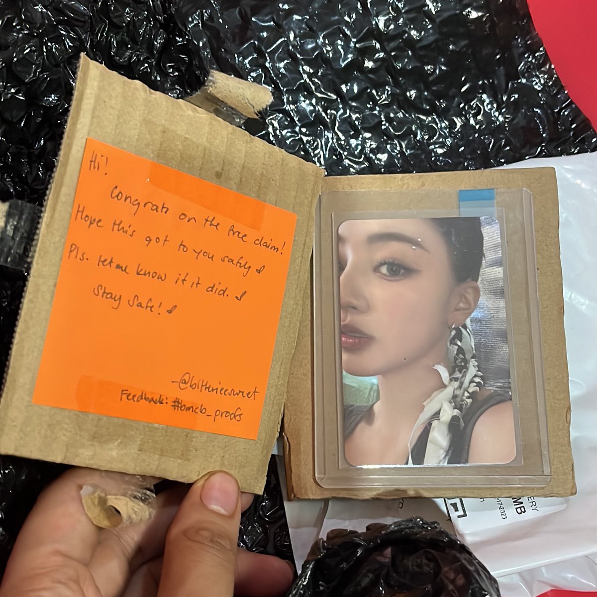 onceuponastayyy's tweet photo. Hi! Nakauwi na si Jihyo safely. Thank you for letting me adopt her. Huhuhu 💖 The sparks! ✨ packed safely and shipped immediately. Tysm! 🫶🏻
@bitterieesweet #bmcb_proofs 🤍 https://t.co/8SB4SBn69b