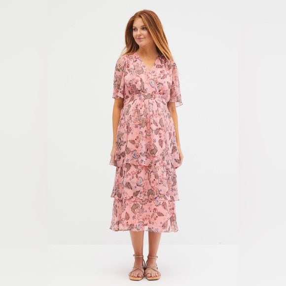 So good I had to share! Check out all the items I'm loving on <a href="/Poshmarkapp/">Poshmark</a> #poshmark #fashion #style #shopmycloset #billabong #freepeople #jessicasimpson: posh.mk/S2Vw34JywBb