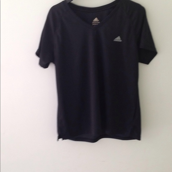 Mitch06250697's tweet photo. So good I had to share! Check out all the items I'm loving on @Poshmarkapp #poshmark #fashion #style #shopmycloset #boutique #adidas: https://t.co/9lsZWQYxz3 https://t.co/JEnM2kTOzh