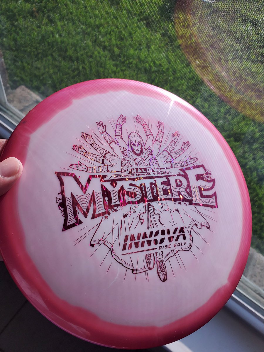 JamesHowes4's tweet image. This thing is a Crusher💥Definitely a keeper...reminds of my Discraft Scorch🔥🔥