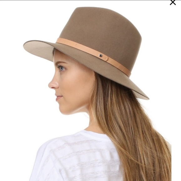 70celinej's tweet photo. So good I had to share! Check out all the items I'm loving on @Poshmarkapp #poshmark #fashion #style #shopmycloset #wilfred #ragbone #hm: https://t.co/Cs57OmXekh https://t.co/G6vgVmqQfM