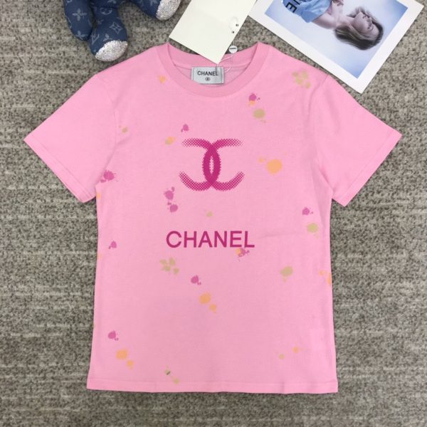 RachelS02464241's tweet photo. おしゃれ好きに大人気の高品質ファッションウェブサイト！洗練されたスタイルで個性を表現しよう。#スタイリッシュな服装 #高品質ファッションウェブサイト #洗練されたスタイル #シャネル #胸の大きい美女です #胸騒ぎの正体 
https://t.co/LK1Xg9Kgll https://t.co/N0fAOIWjjX