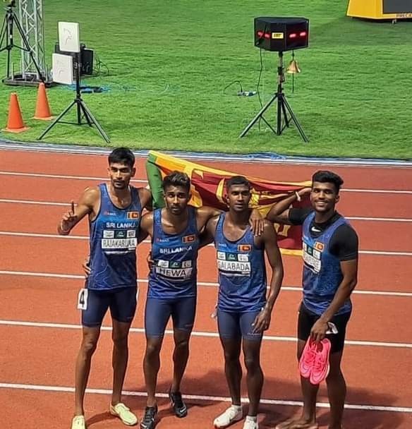 2003 4x400m🥇
2023 4x400m 🥇
 #Iconic