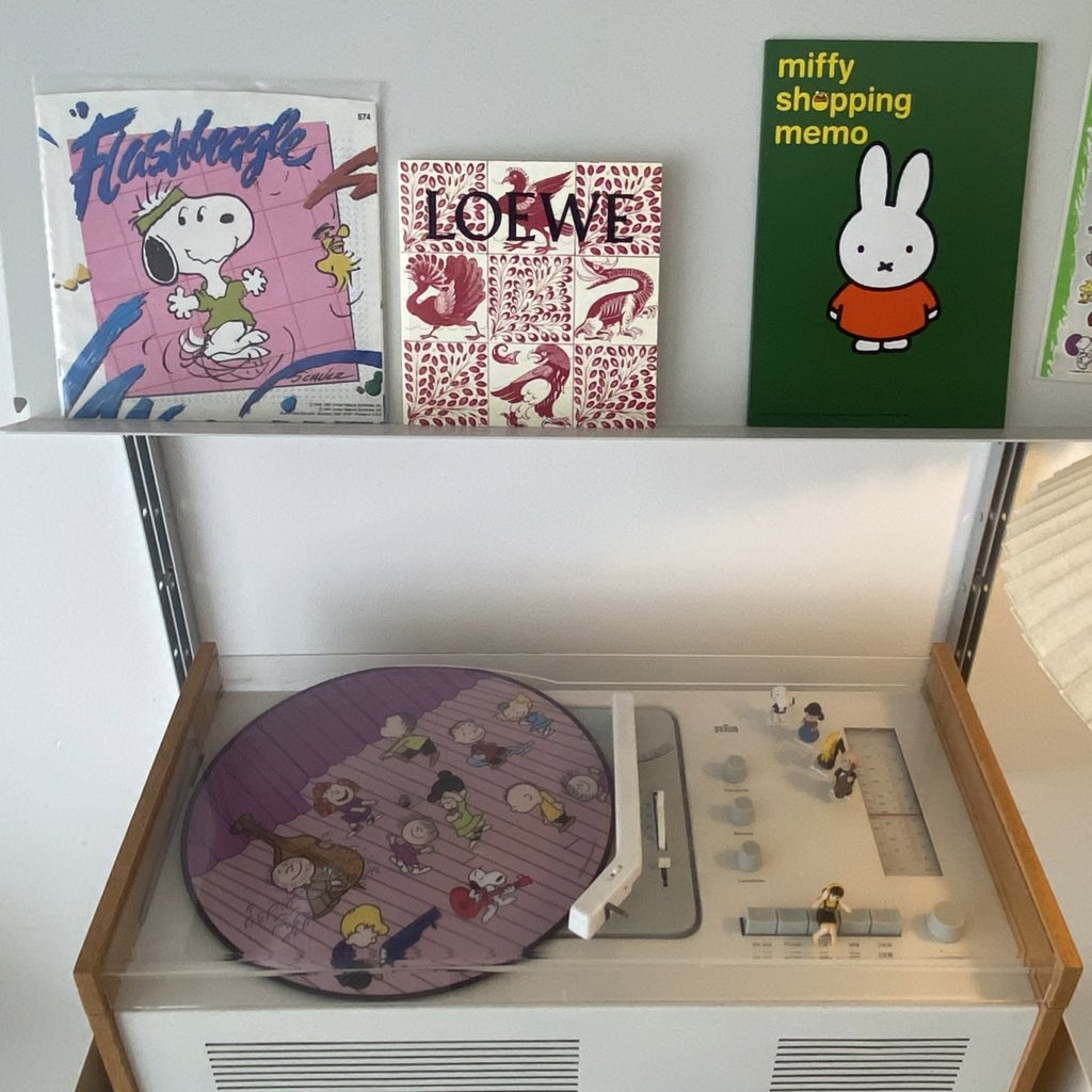 9eena's tweet photo. Everyone shut up. Snoopy x miffy cafe https://t.co/2YIOsqMJP0