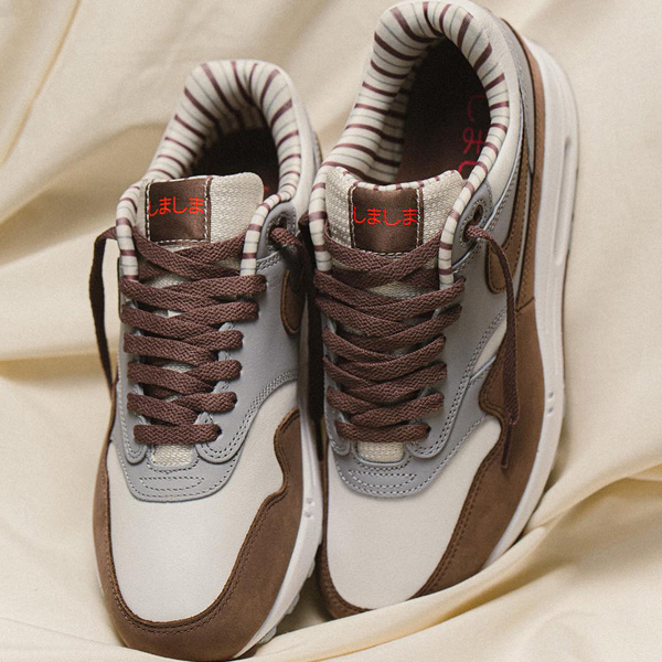 JustFreshKicks's tweet photo. Nike Air Max 1 Premium 'Shima Shima' on sale for $96.97 shipped ☕ 

Link -> https://t.co/scbkGrJvvn https://t.co/M5ChhocBUj