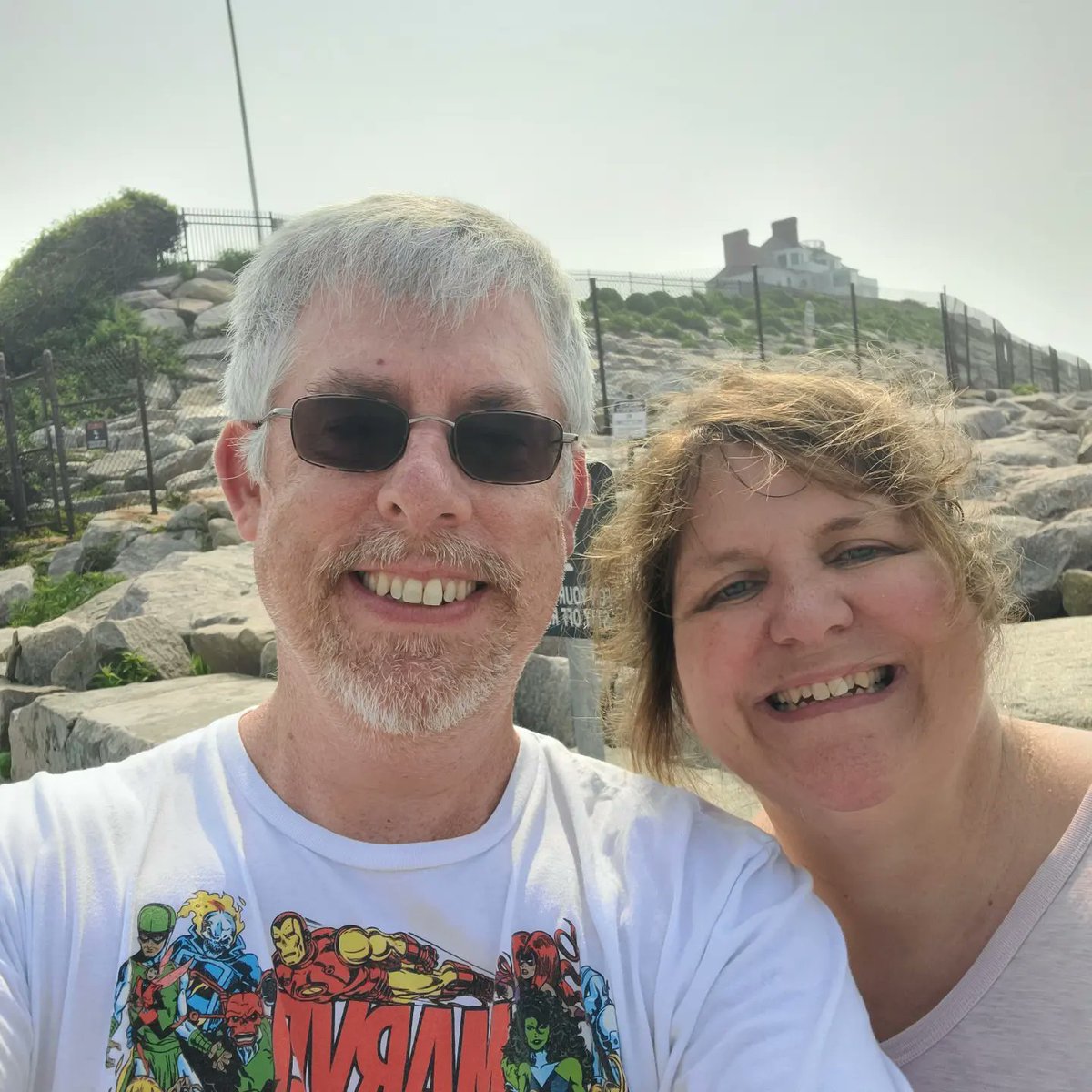 brian_bonafitz's tweet photo. A great start to our vacation in #NewportRI!! #FitzOnVacation #RhodeIsland #NewEngland #MondayNightFitz #BrianAndKathy #HusbandAndWife #25thAnniversary #July17th #TheSummerOfFitz https://t.co/V9Ya6k10pQ