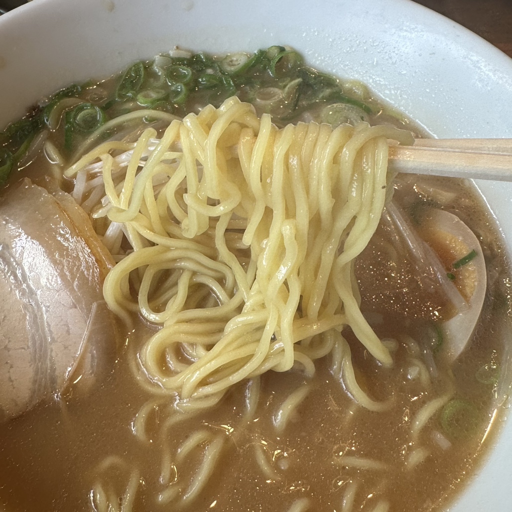 kanmi3's tweet photo. ラーメンむさし 羽曳野店（しょうゆとんこつラーメン・ミニ炒飯・ギョーザ）
 
https://t.co/Ug179rYkZh #tabelog https://t.co/En07950hs2