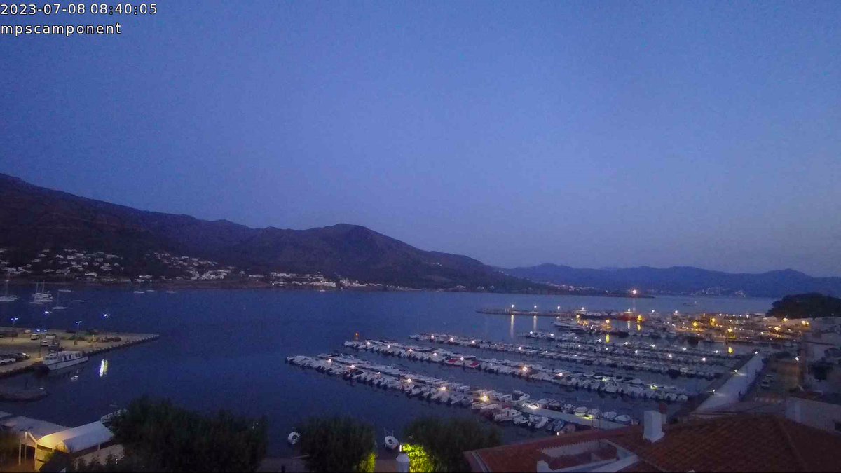 Temperatura:26.9 Sensació Tèrmica:28.5 Vent:7.7km/h Direcció del vent:SE Ratxa Max/Hora:22.5 Escala Beaufort:3 bft Pressió:1015.2 Pluja Hora:0.0mm Acumulació 24/h:0.0 Humitat:65  #meteocat #arameteo #324eltemps #elportdelaselva