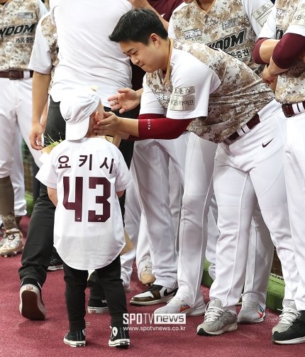 전반기 폰털이. 내리 '볼' 사랑

출처 스포티비뉴스